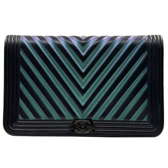 샤넬 쉐브론 보이 WOC 크로스백