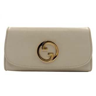 구찌 블론디 플랩 체인 지갑 (725215)