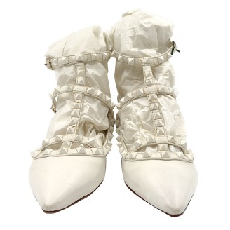 발렌티노 락스터드 발레리나 스트랩 슈즈